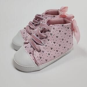 6-9M Glitter Heart Sneakers